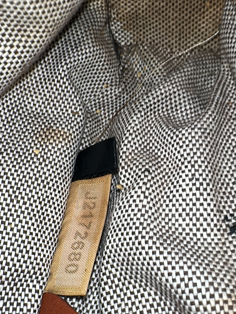 Dooney & Bourke Monogram
Canvas & Leather Satchel NEEDS CLEANING INSIDE (bags21) - Picture 13 of 16